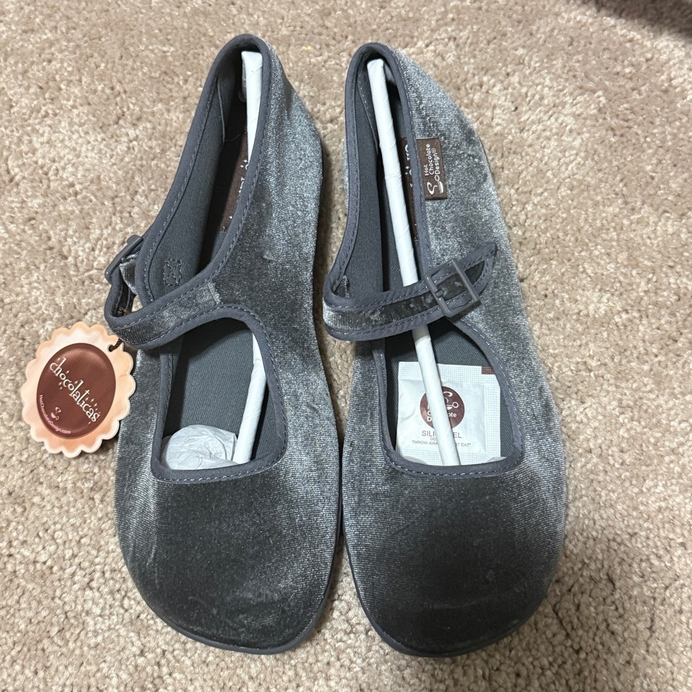 Women's Gray Velvet Mary Jane Shoes